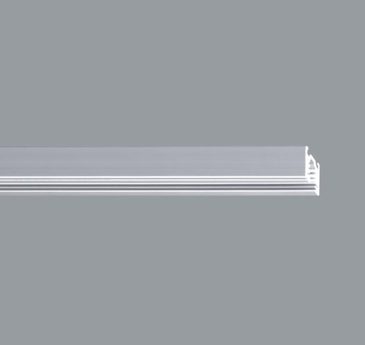 ERCO 3-Phasen Stromschiene 100cm Silber 3x16A (3680W) LxBxH: 1000x33,5x34mm Material: Aluminium Farbe: Silber Gewicht: 1,00kg Aluminium 3 Phasen Stromschiene für Decken-, Wand-