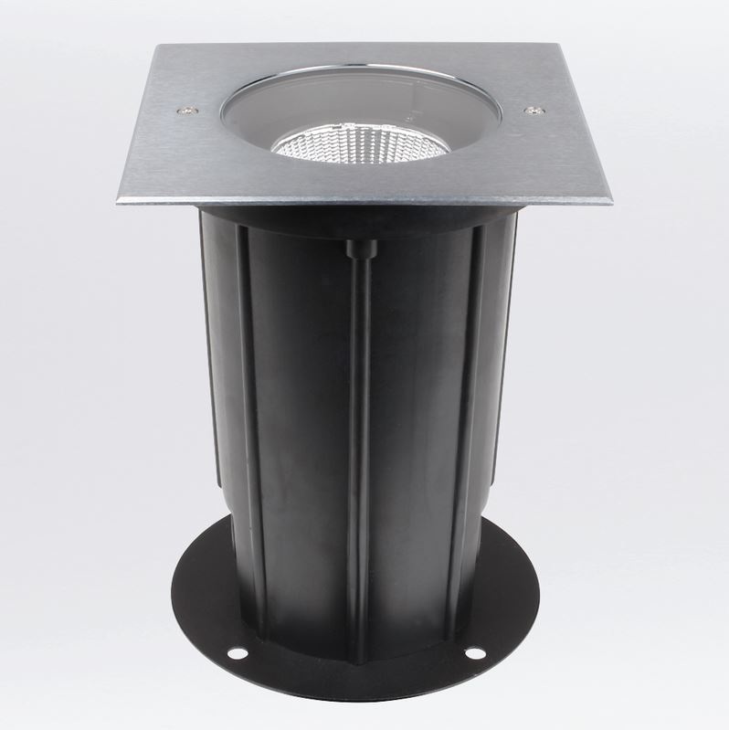 Bodeneinbauleuchte Inground advance COB medium AR S 12W 830 LED aus Edelstahl 316 mit 24° Abstrahlwinkel und IP67 für den Außeneinsatz inkl. PVC Einbautopf quardatische Bauform Lebensd