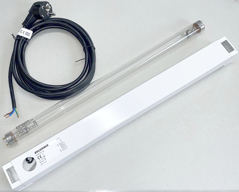 UVA actinic Lichtleisten SET 18W bestehend aus: 1x Lichtleiste 18W VVG / EVG, 1x18W UVA Röhre mit 368nm und 1x Anschlußkabel mit Schukostecker Zum selbst zusammenbauen durch einen Fachmann